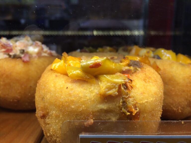 Street Food al Vomero. Il migliore Take Away è “CHE PALLE !” secondo Mangiamed