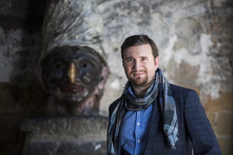 Breve storia di Napoli di Marco Perillo, il libro a dicembre da Ubik