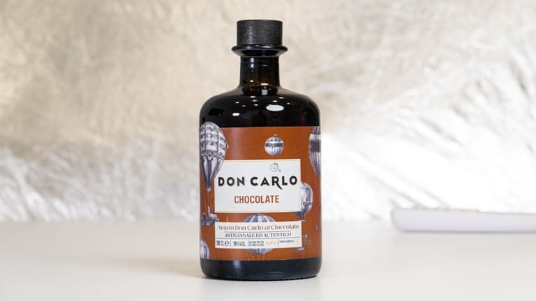 Amaro Don Carlo Chocolate e la nuova frontiera degli spirits a Eboli al gusto cioccolato e mallo di noce